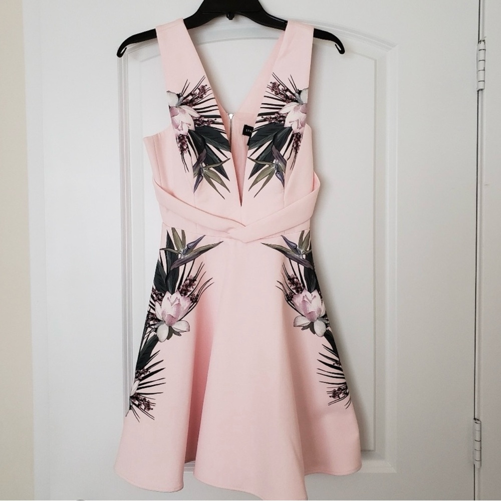 Stylestalker Lotus Flower A Line Dress